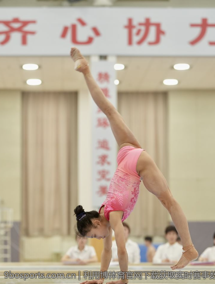 利用博体育官网下载获取实时赛事数据与分析报告